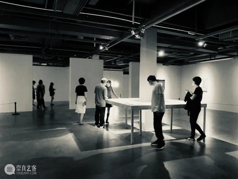 甩丫的!飞去来器——第九届OCAT双年展正式启动 视频资讯 OCAT深圳馆 飞去来器 OCAT 双年展 深圳馆 华·美术馆 华侨城集团有限公司 特别鸣谢 华侨城华南集团 总监 冯峰 崇真艺客